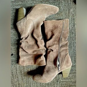 Sonoma women’s boots size 9